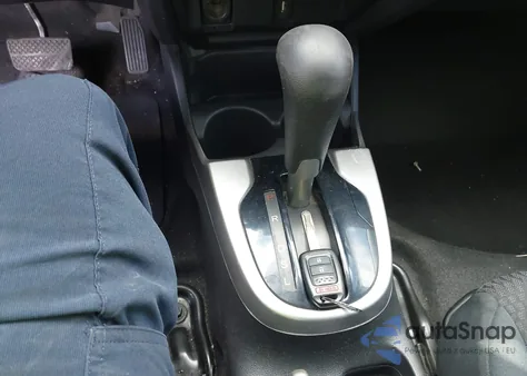 2020 Honda Fit Lx z USA, uszkodzony, nr VIN 3HGGK5H49LM714712